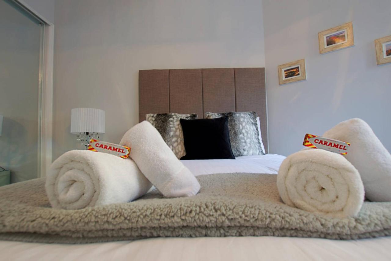 Joivy Unique Old Town Stay Under Edinburgh Castle Екстер'єр фото
